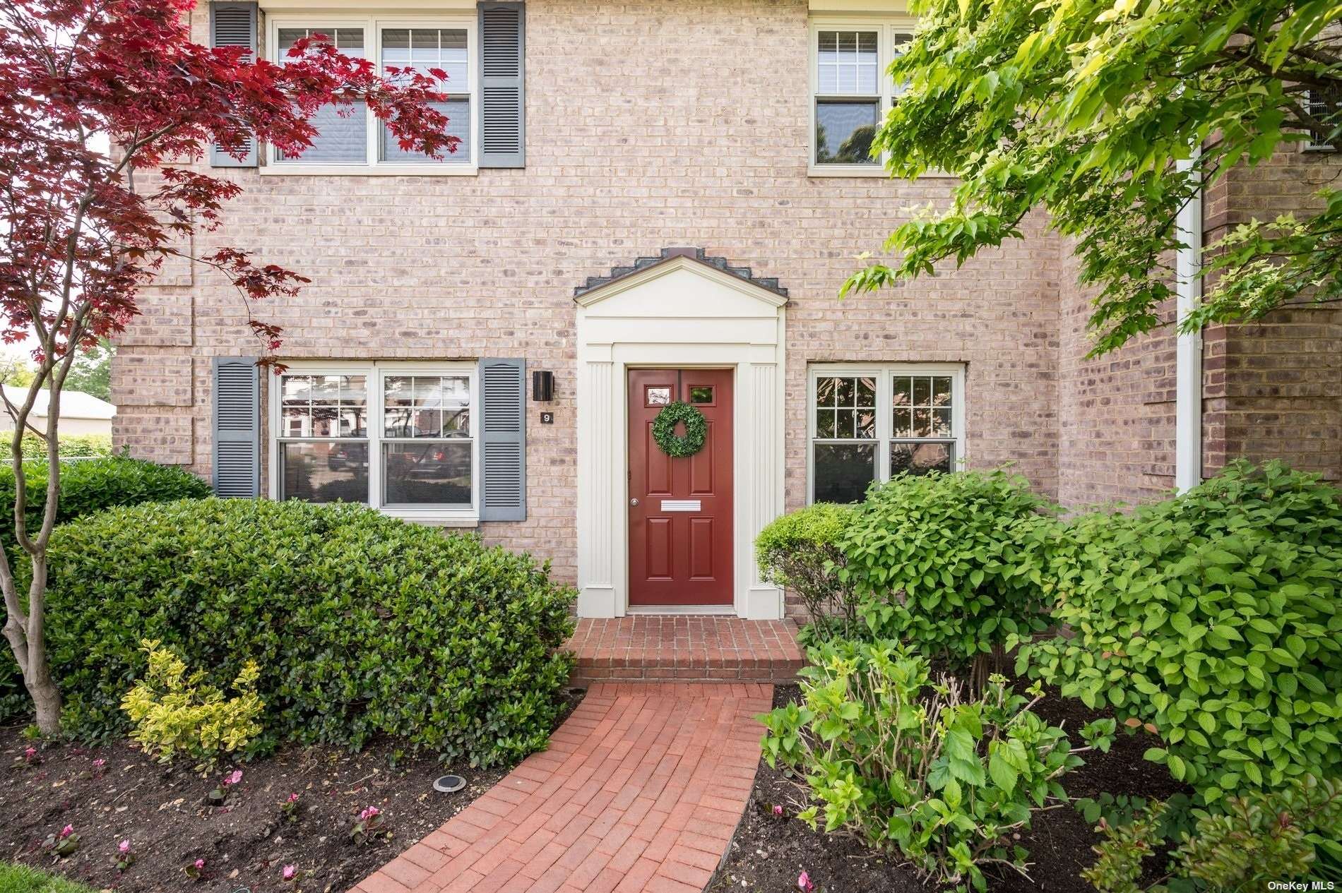 #1 photo, 9 North Lewis Place, 长岛 Rockville Centre , NY 11570