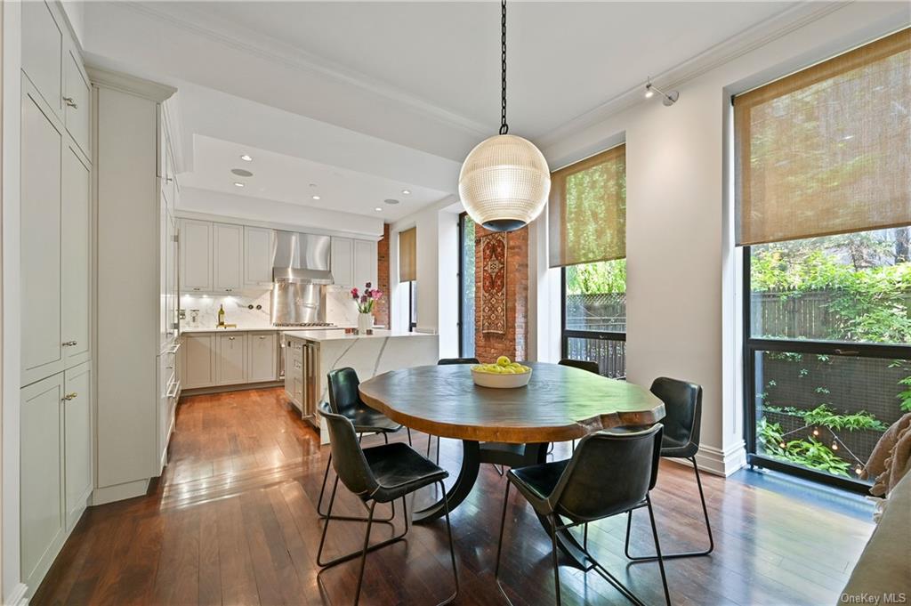 #1 photo, 31 W 11th Street, 曼哈顿 切尔西 New York (Manhattan) , NY 10011