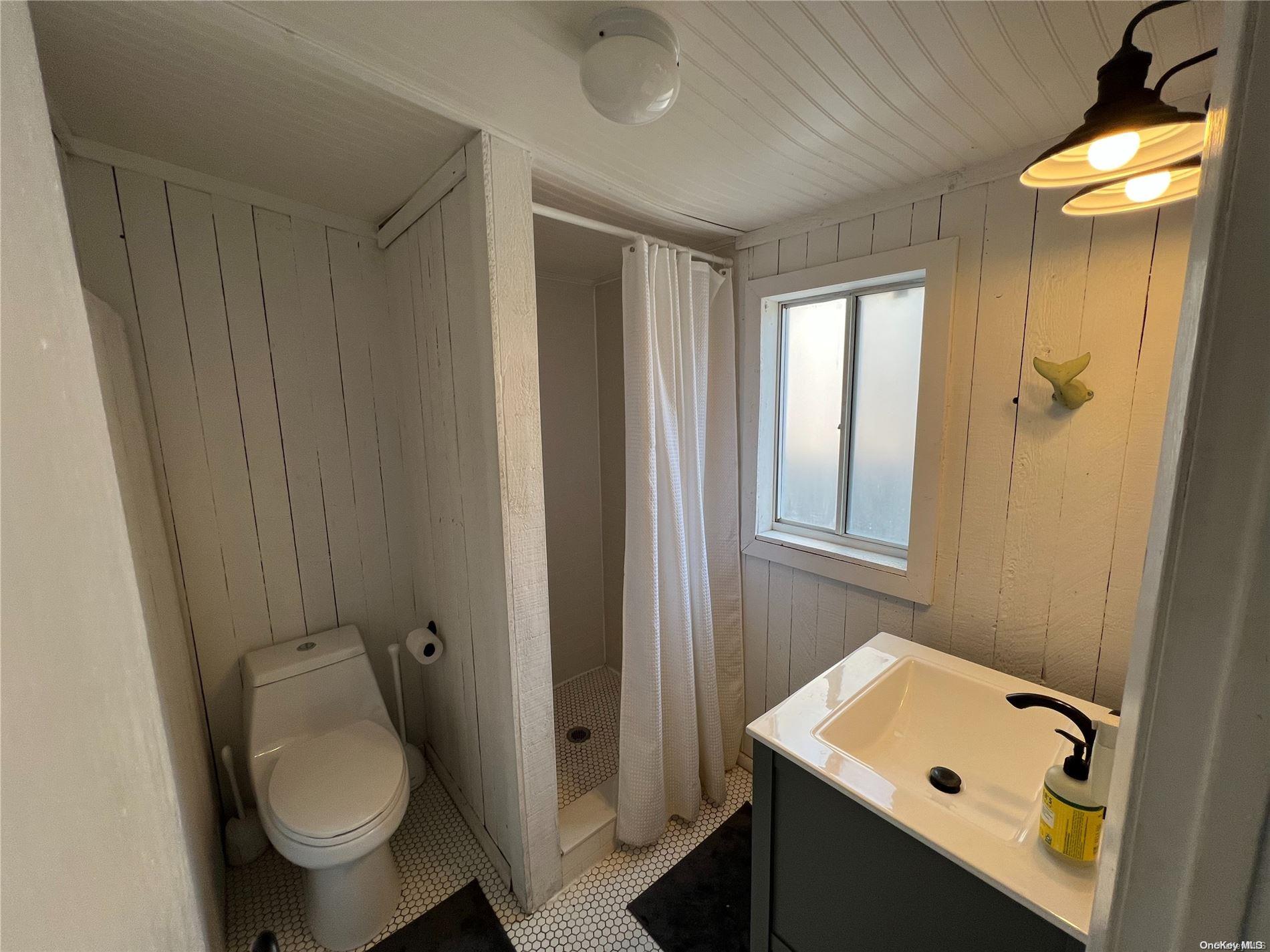 #8 photo, 726 Ocean Breeze Walk, Ocean Beach , NY 11770