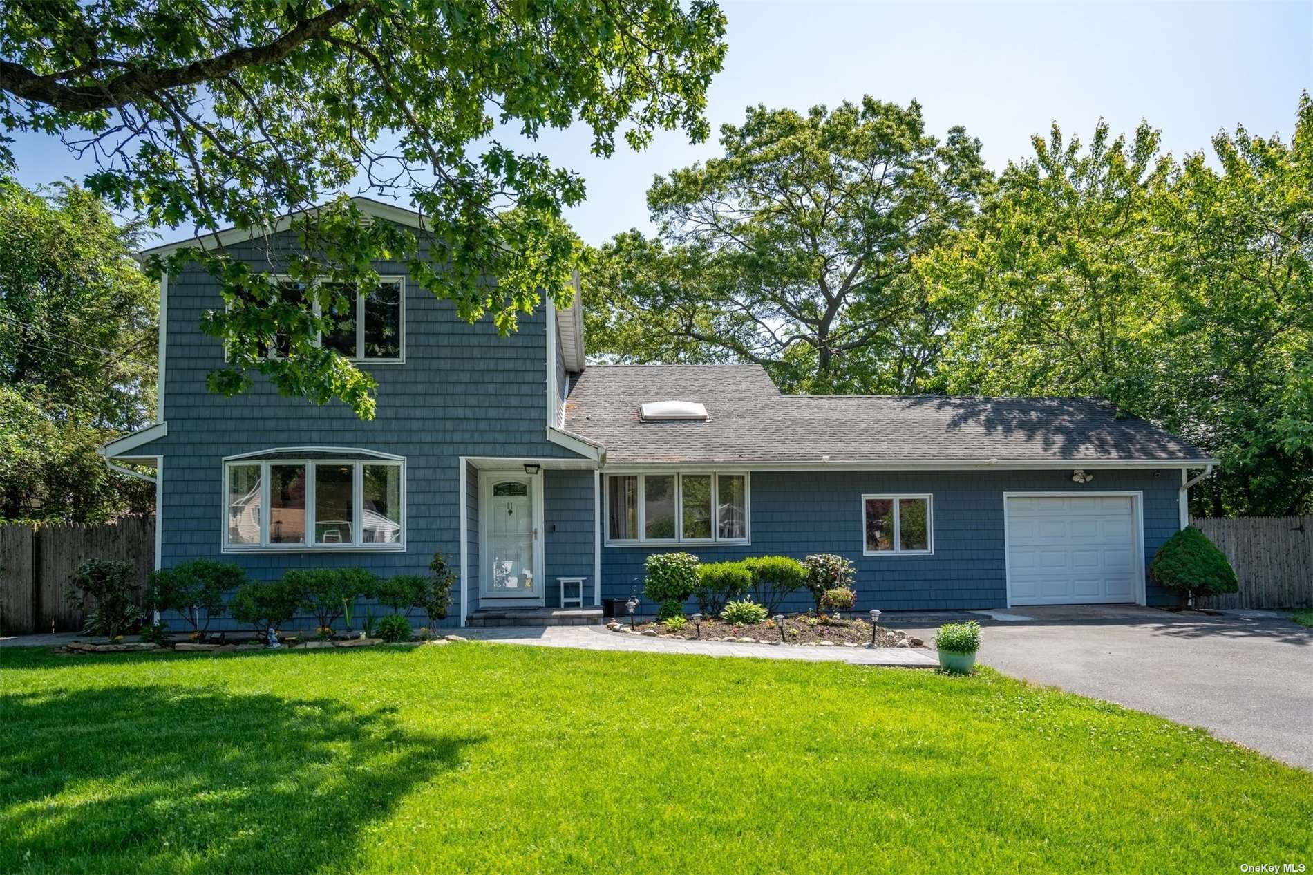 #1 photo, 11 Mallard Avenue, サフォーク郡 Selden , NY 11784