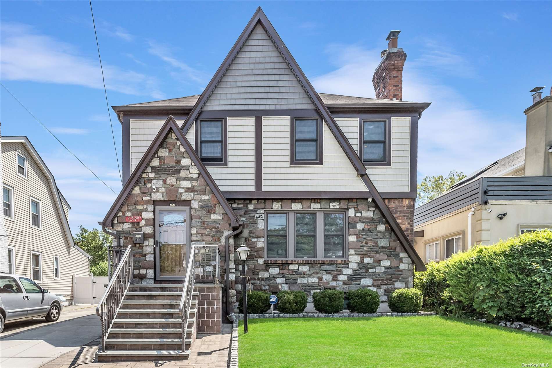 #1 photo, 43-71 168th Street, 法拉盛 Flushing , NY 11358