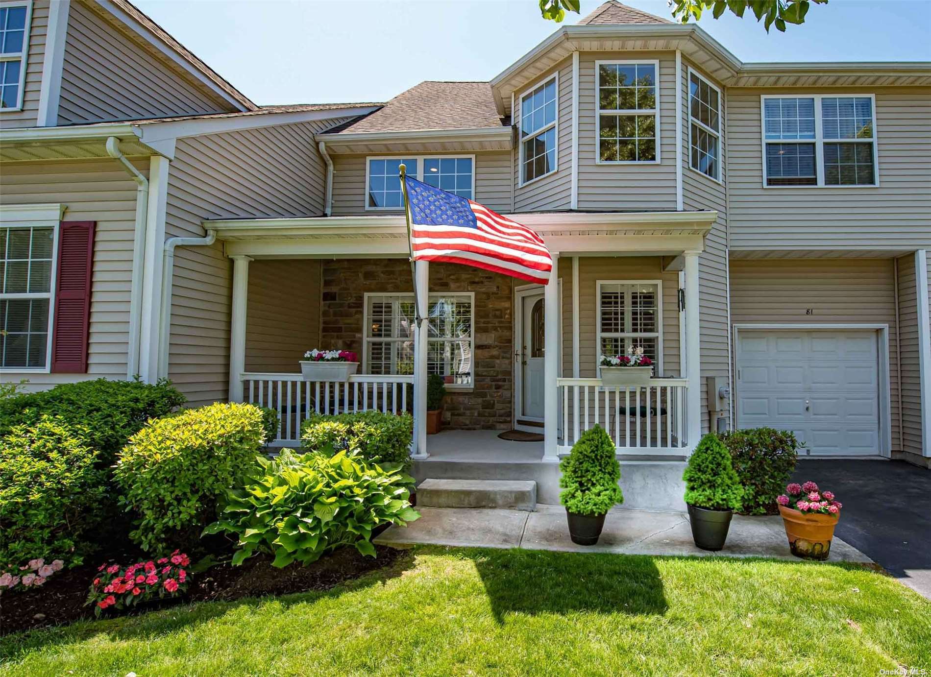 #1 photo, 81 Meadow Pond Circle, 东长岛 Miller Place , NY 11764