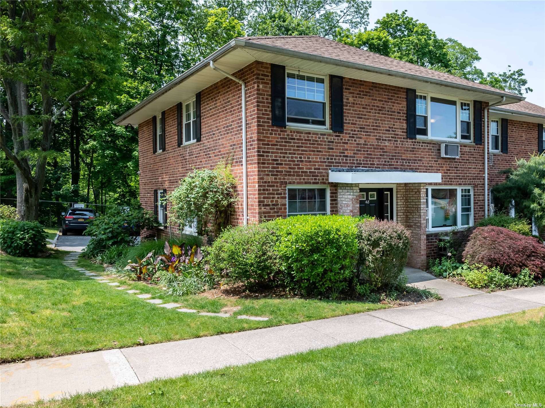 #1 photo, 48U Madison Park Gardens, 长岛 华盛顿港 Port Washington , NY 11050