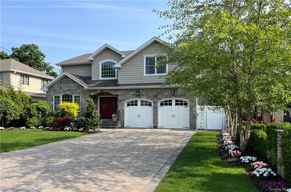 #1 photo, 3424 Silverton Avenue, 长岛 Wantagh , NY 11793