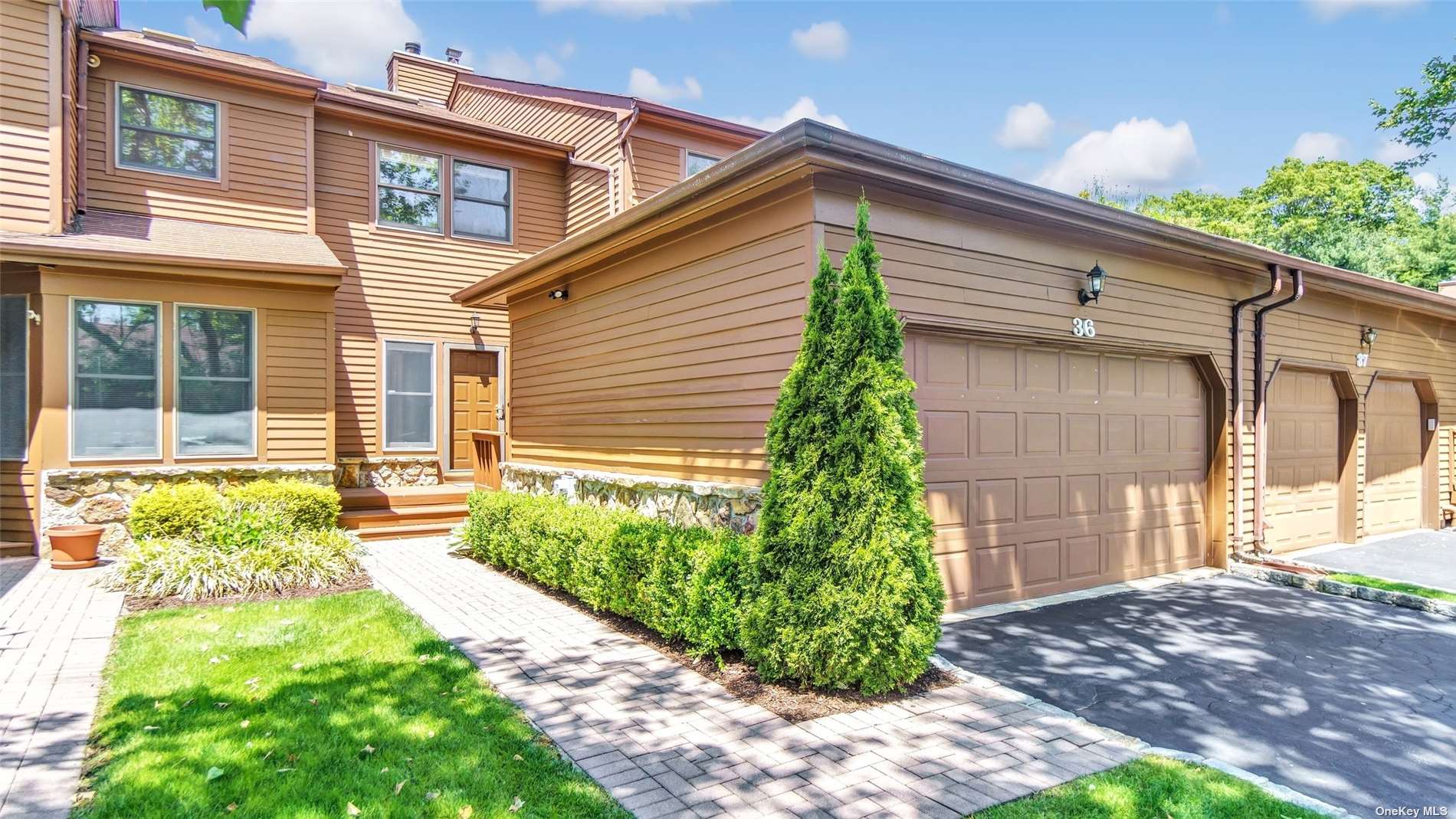 #1 photo, 36 Hunt Court, 长岛 杰里科 Jericho , NY 11753