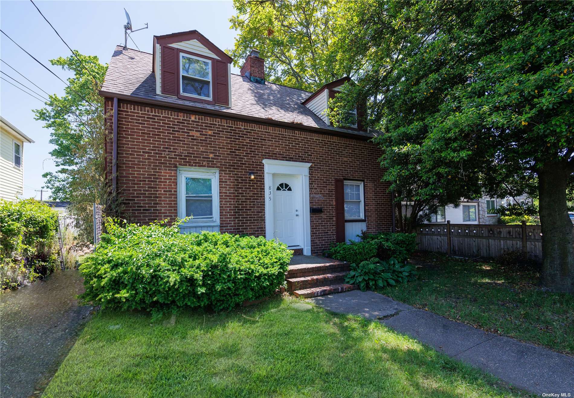 #1 photo, 835 Peninsula Boulevard, 长岛 Hempstead , NY 11550