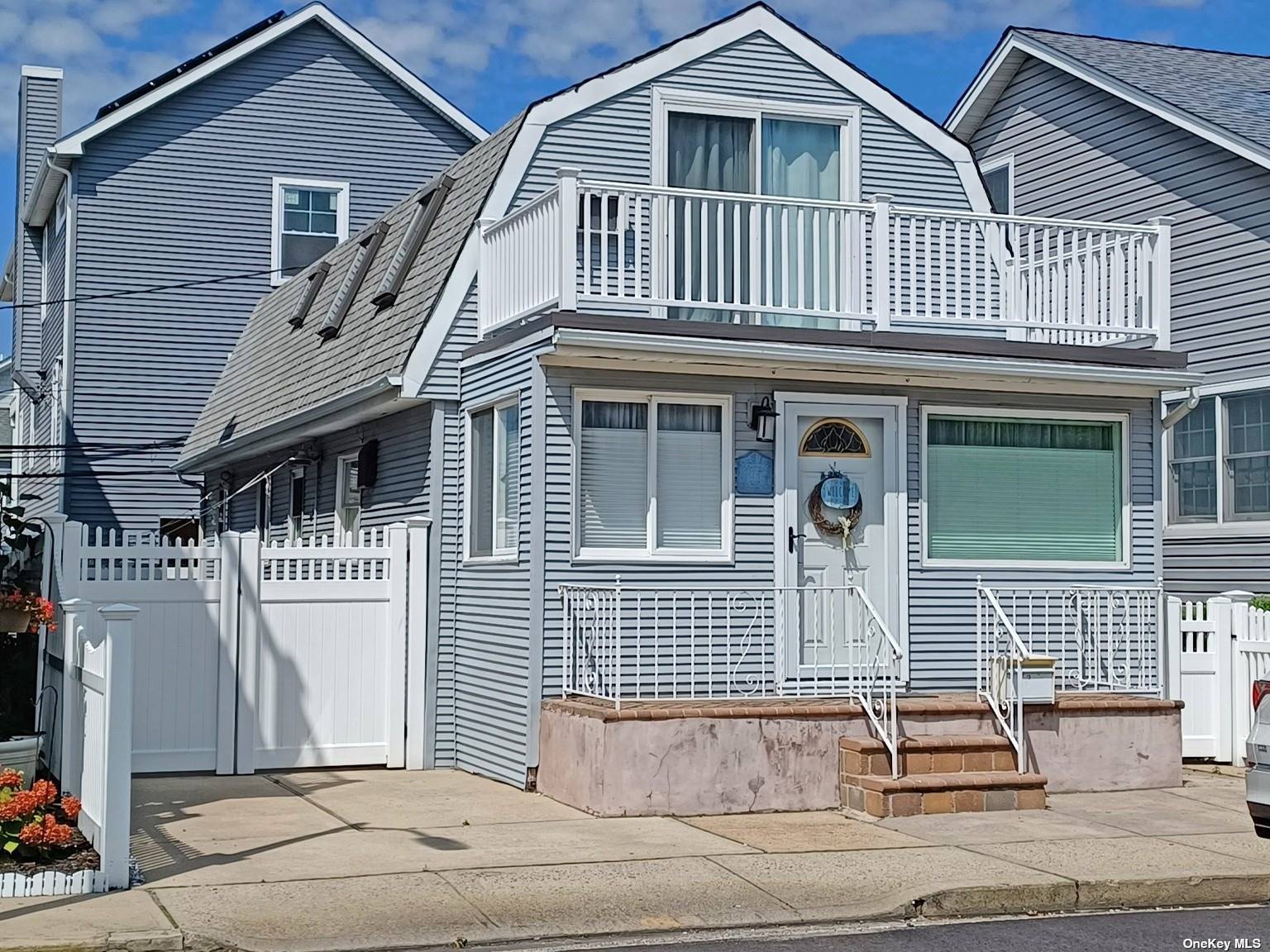 #1 photo, 313 W New York Avenue, 长岛 长滩 Long Beach , NY 11561