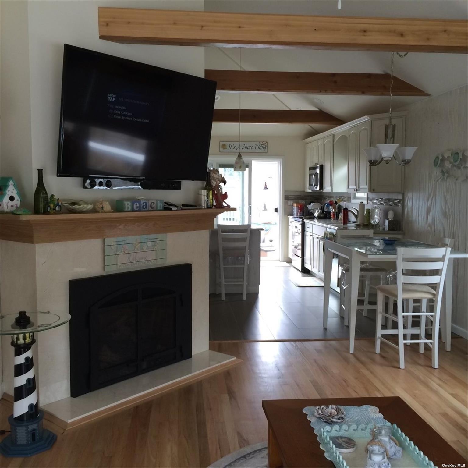 #3 photo, 45 Beachwold, Seaview , NY 11770