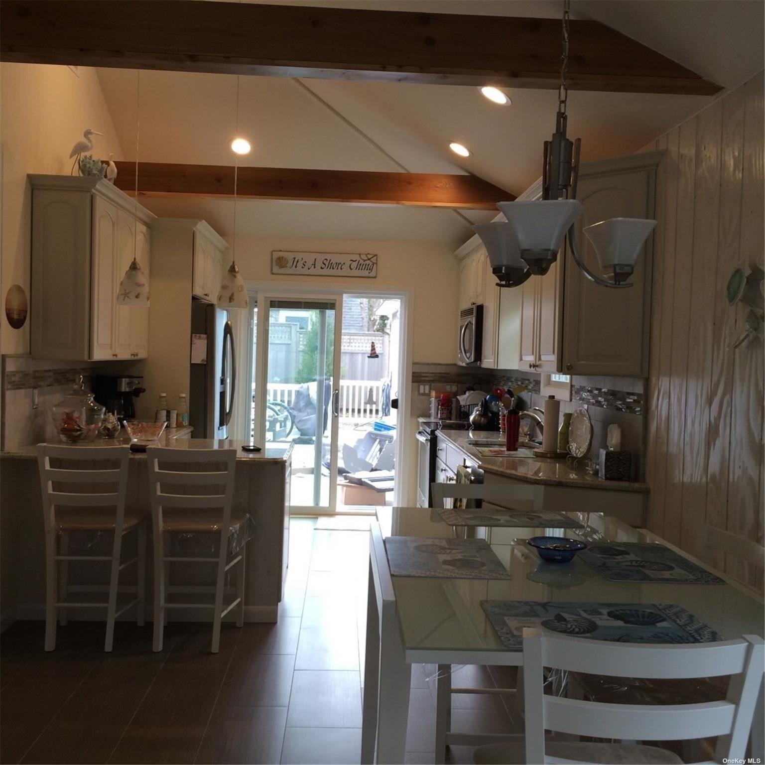 #4 photo, 45 Beachwold, Seaview , NY 11770