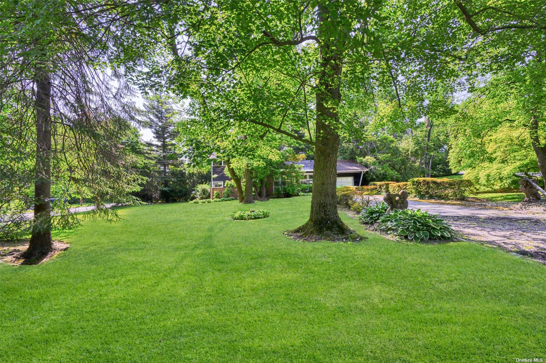 #1 photo, 28 Red Brook Road, 长岛 大颈 Great Neck , NY 11024