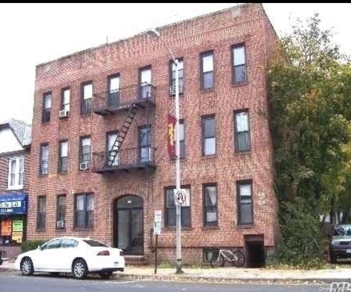 #1 photo, 175 Maple Avenue, 长岛 Rockville Centre , NY 11570