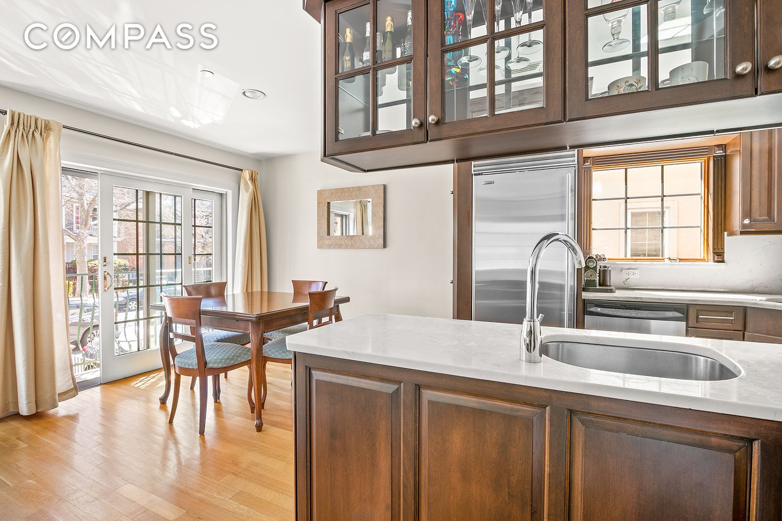 #1 photo, 734 East 5th Street, 布鲁克林 肯辛顿 Kensington , NY 11218