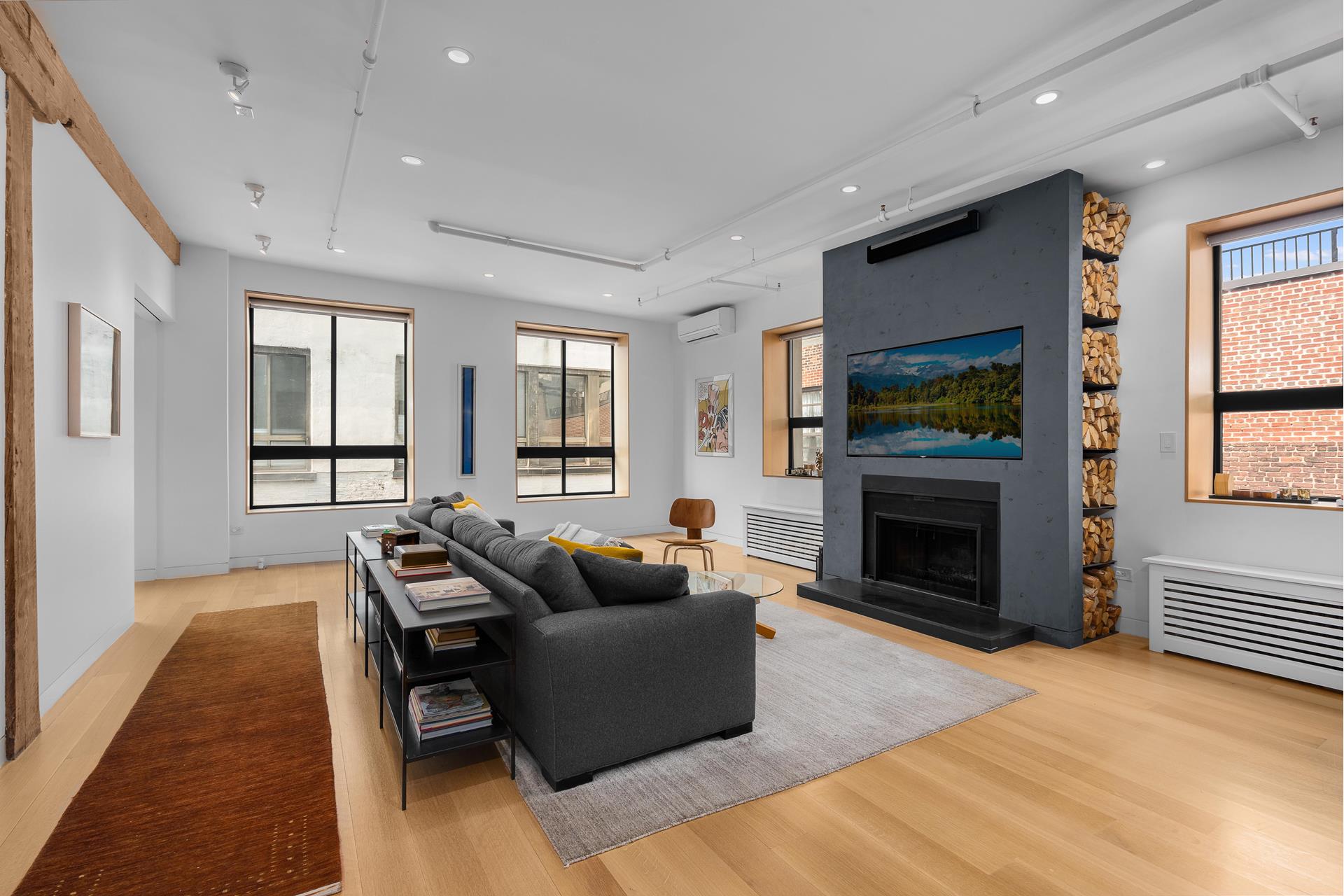 #1 photo, 112 W 18TH Street, 曼哈顿 切尔西 Chelsea , NY 10011