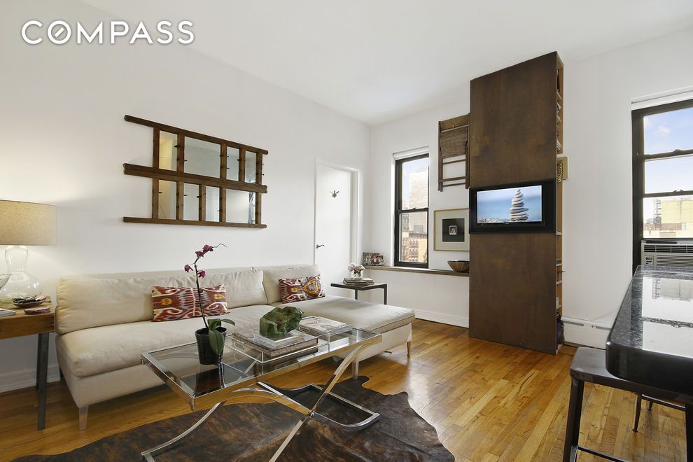 #1 photo, 310 W 18th Street, 曼哈顿 切尔西 Chelsea , NY 10011