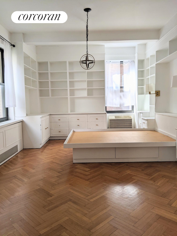 #1 photo, 44 E 67TH Street, 曼哈顿 上东城 Upper East Side , NY 10065