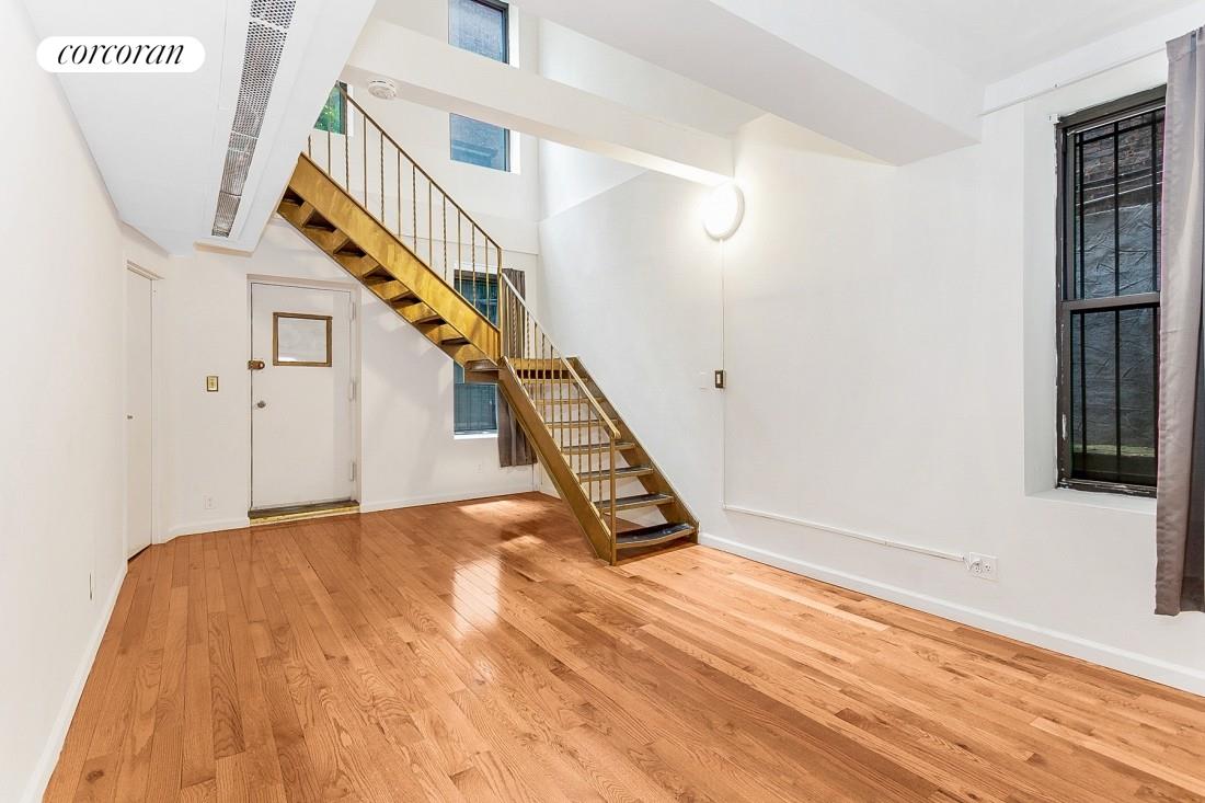 #1 photo, 238 E 50TH Street, 曼哈顿 中城东区 Middle East Side , NY 10022