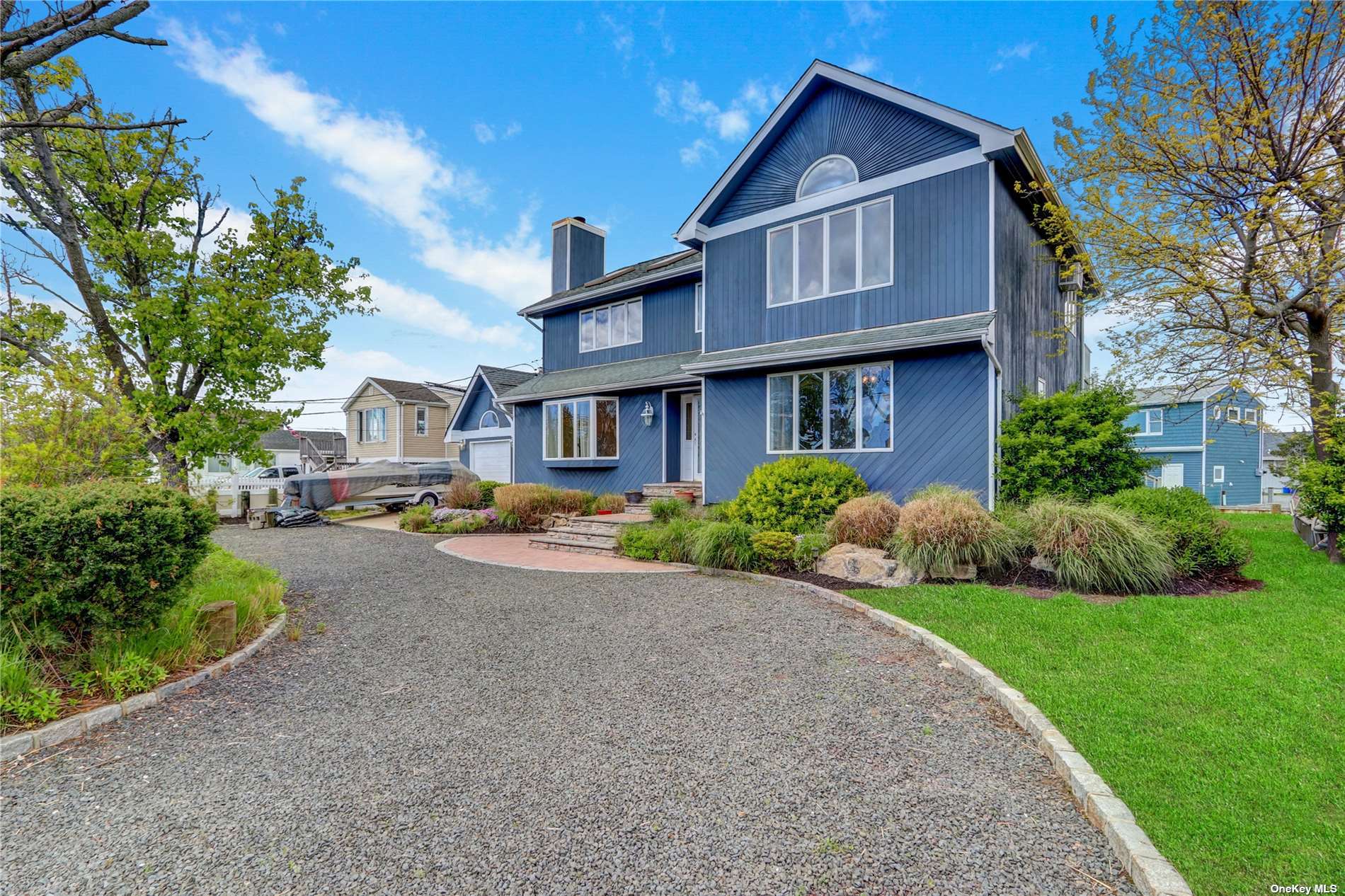 #1 photo, 61 Shore Road, 东长岛 Amityville , NY 11701