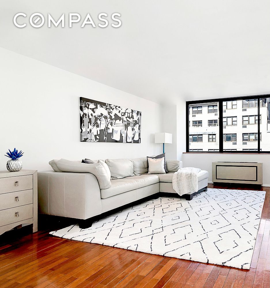 #1 photo, 330 E 75th Street, 曼哈顿 上东城 Upper East Side , NY 10021
