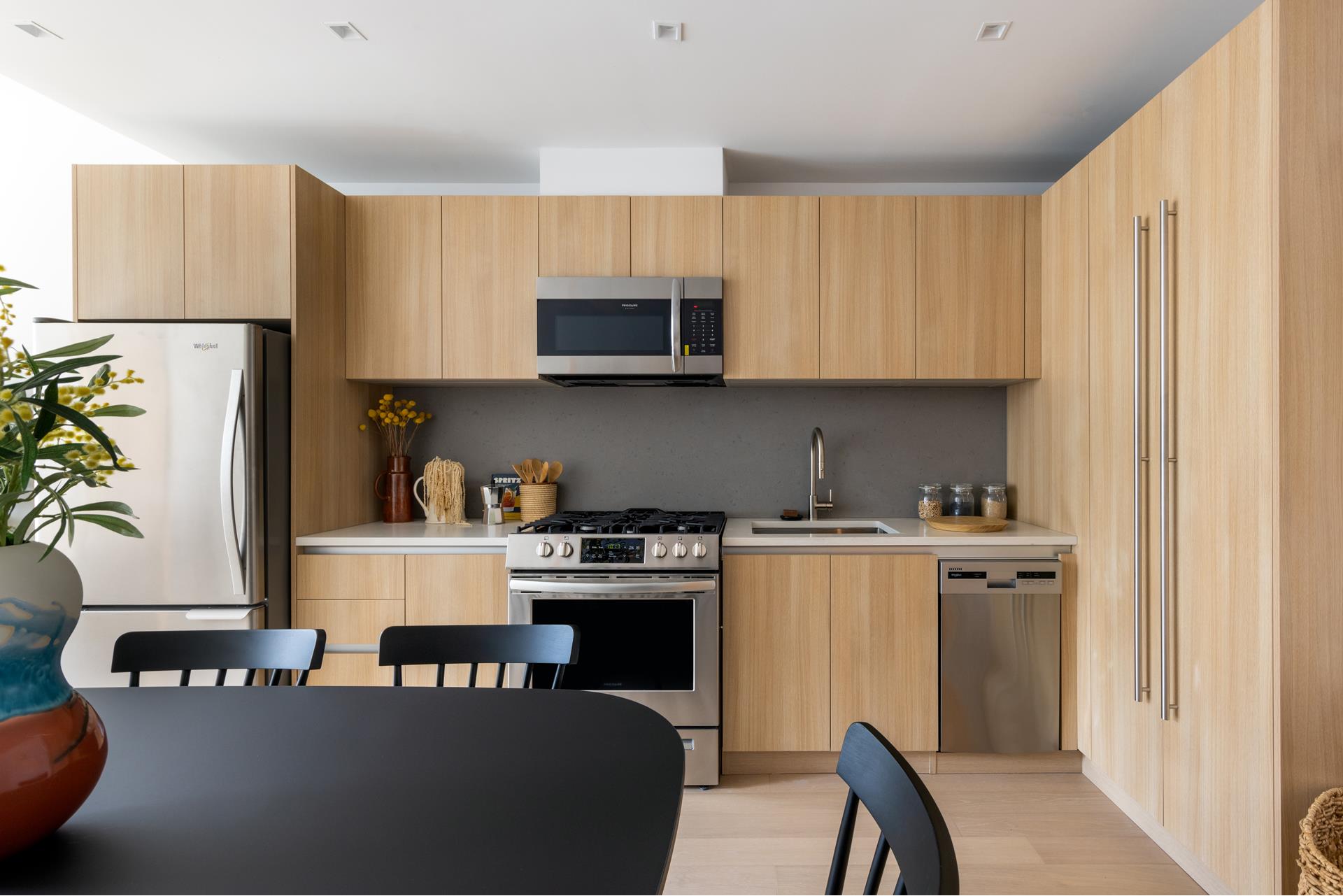 #1 photo, 225 W 28TH Street, 曼哈顿 切尔西 Chelsea , NY 10001