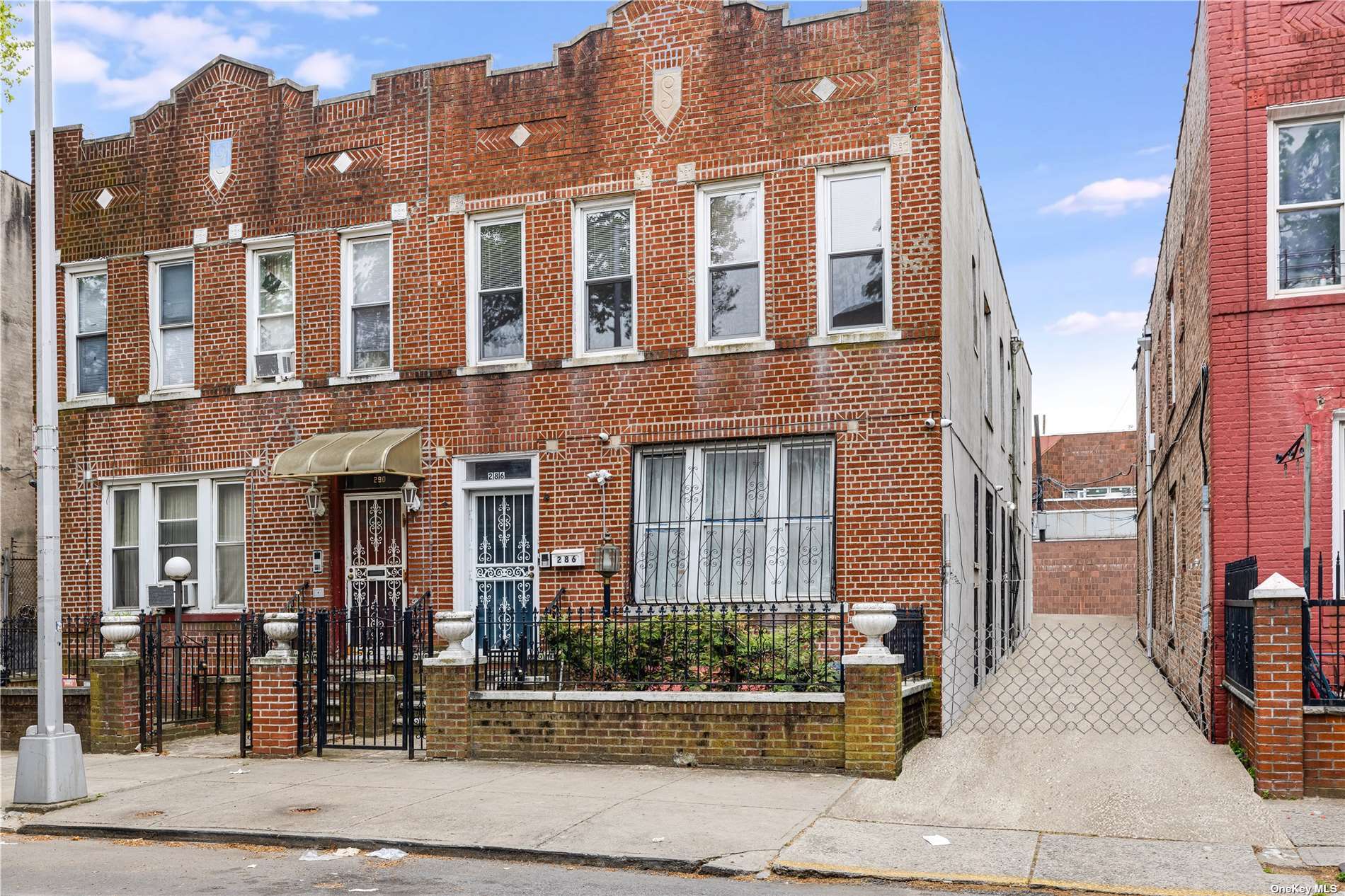 #1 photo, 286 Grafton Street, 布鲁克林 Brownsville , NY 11212