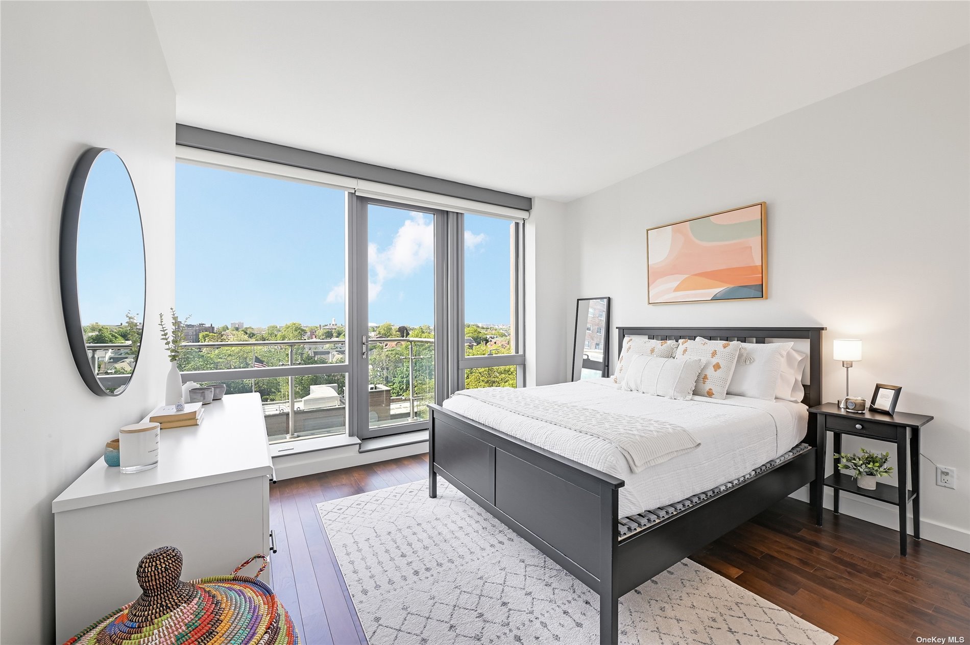 #1 photo, 108-20 71st Avenue, 皇后区 森林小丘 Forest Hills , NY 11375