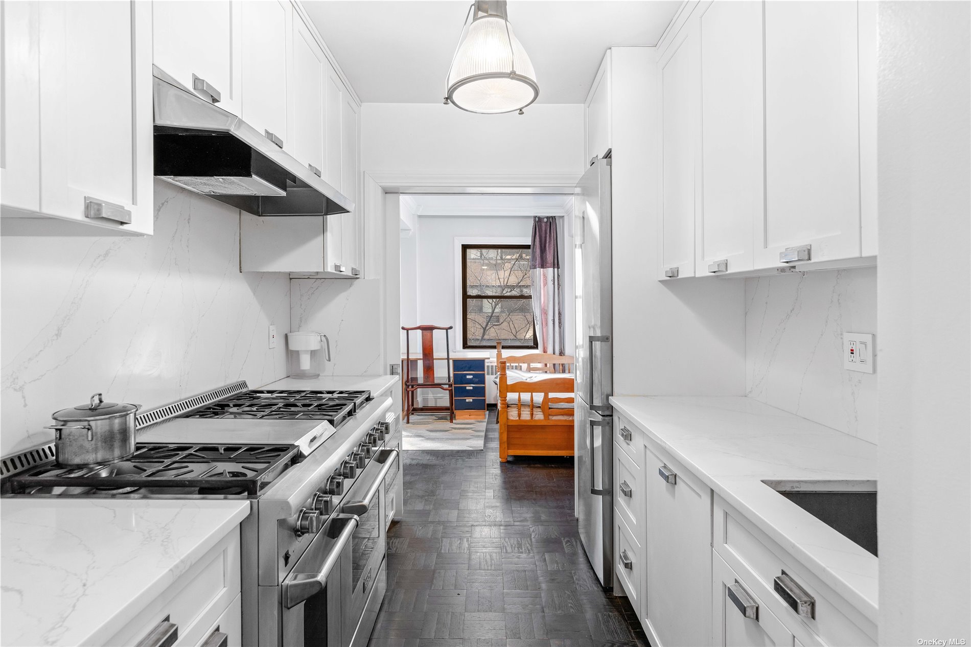 #1 photo, 301 East 48th Street, 曼哈顿 中城东区 The Marlow , NY 10017