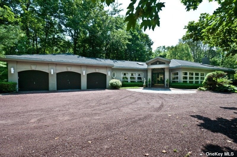 #1 photo, 98-A Wildwood Road, 长岛 大颈 Great Neck , NY 11024