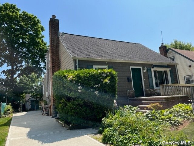 #1 photo, 1042 Clyde Road, 长岛 North Baldwin , NY 11510