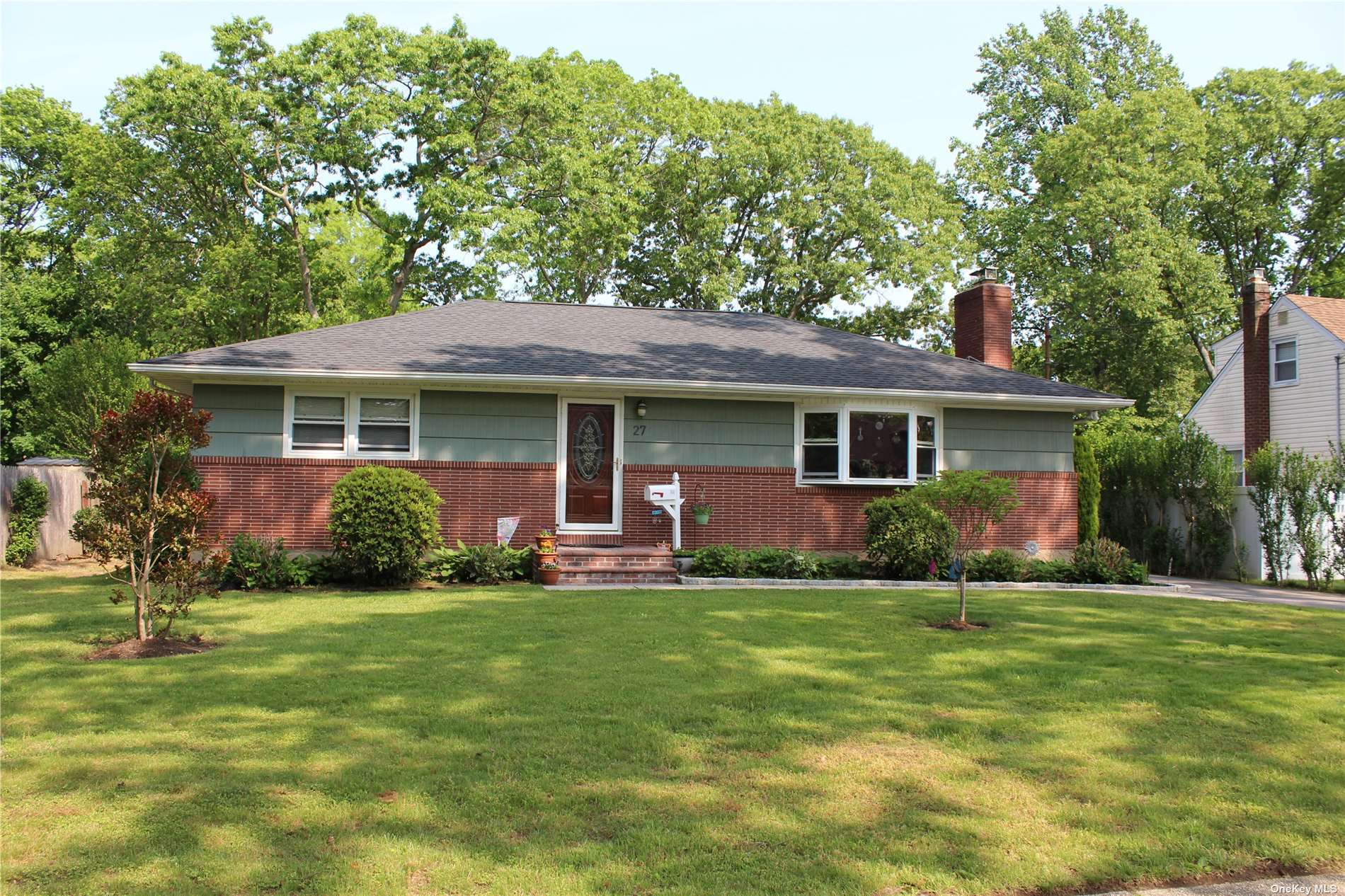 #1 photo, 27 Reilly Street, 东长岛 西艾斯利普 West Islip , NY 11795