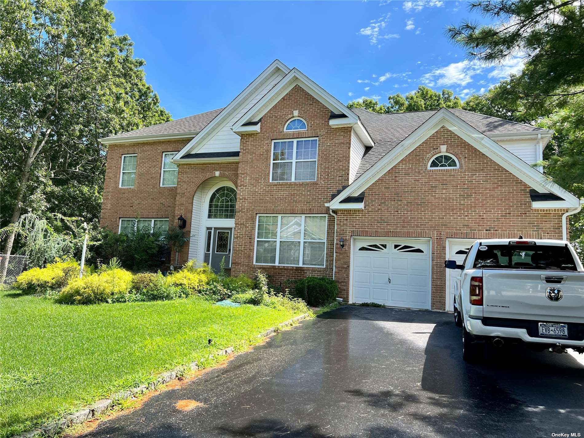 #1 photo, 39 Independence Way, 东长岛 Miller Place , NY 11764