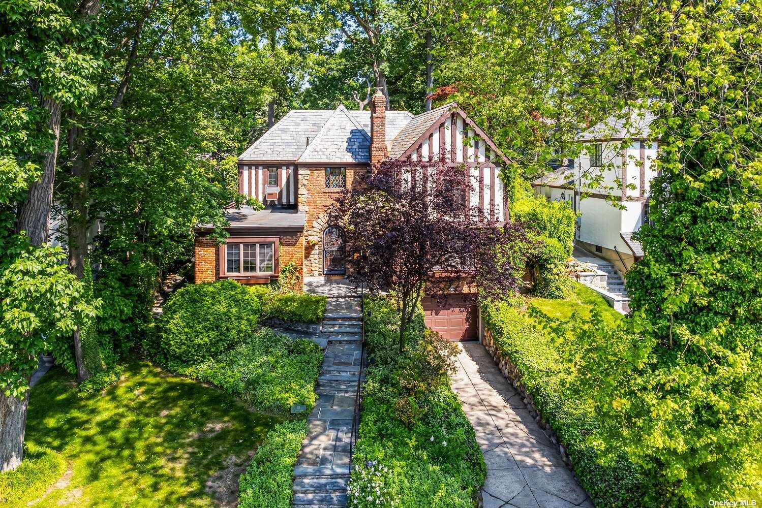 #1 photo, 21 Rockywood Road, 长岛 曼哈塞特 Manhasset , NY 11030