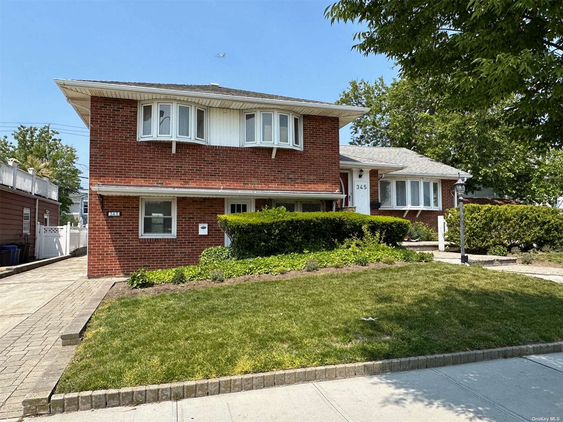 #1 photo, 345 E Park Avenue, 长岛 长滩 Long Beach , NY 11561