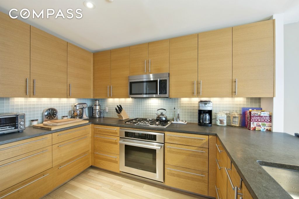 #1 photo, 49 North 8th Street, 布鲁克林 威廉斯堡 Williamsburg , NY 11249