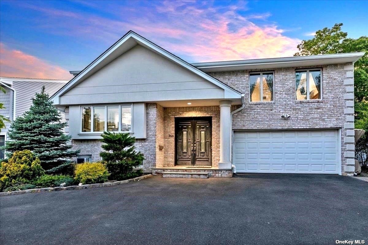 #1 photo, 2121 Ellen Drive, ナッソー郡 Merrick , NY 11566
