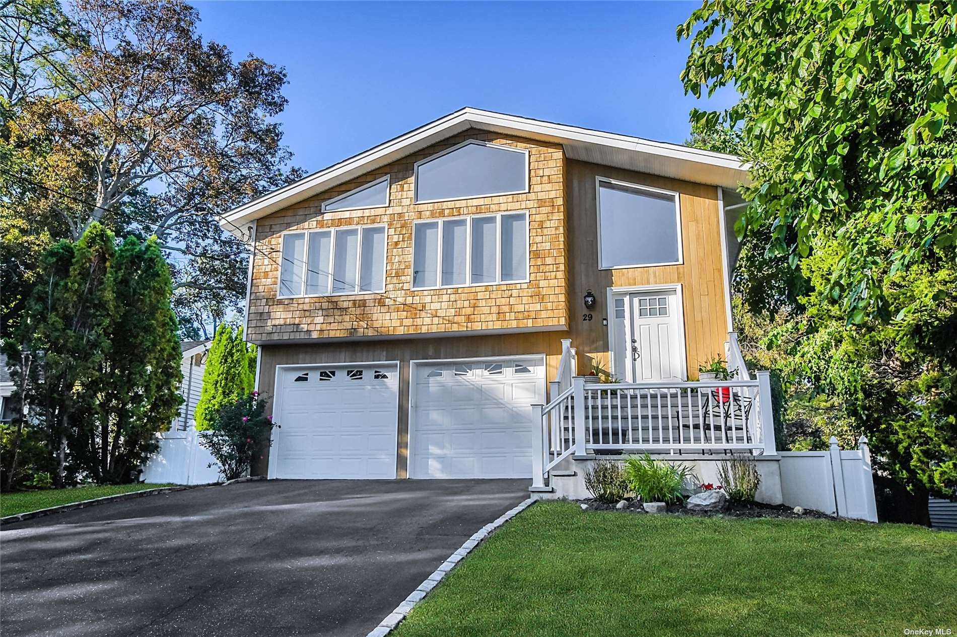 #1 photo, 29 Summitview Drive, 长岛 Bayville , NY 11709