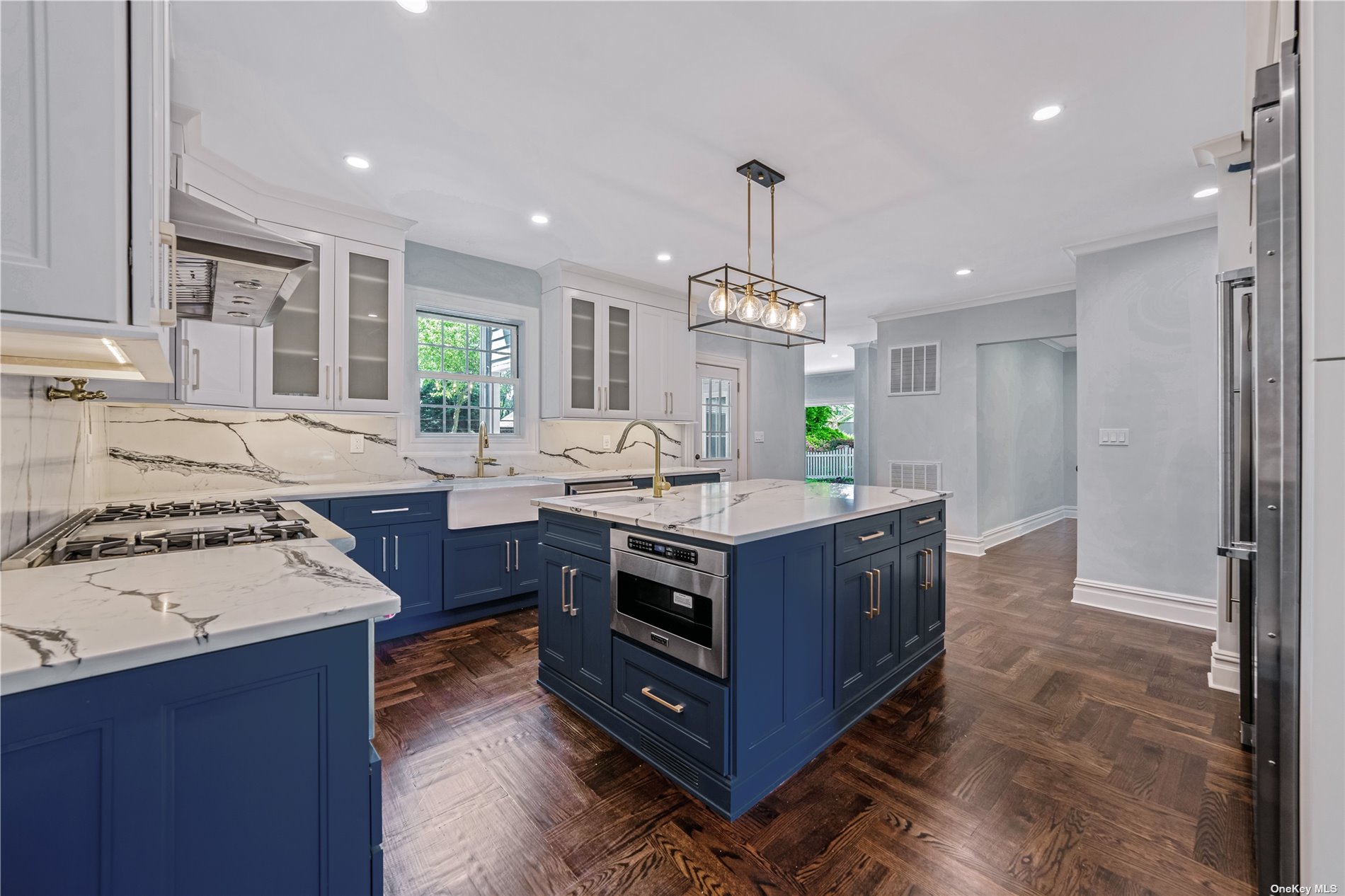 #1 photo, 128 4th Street, 长岛 花园城 Garden City , NY 11530