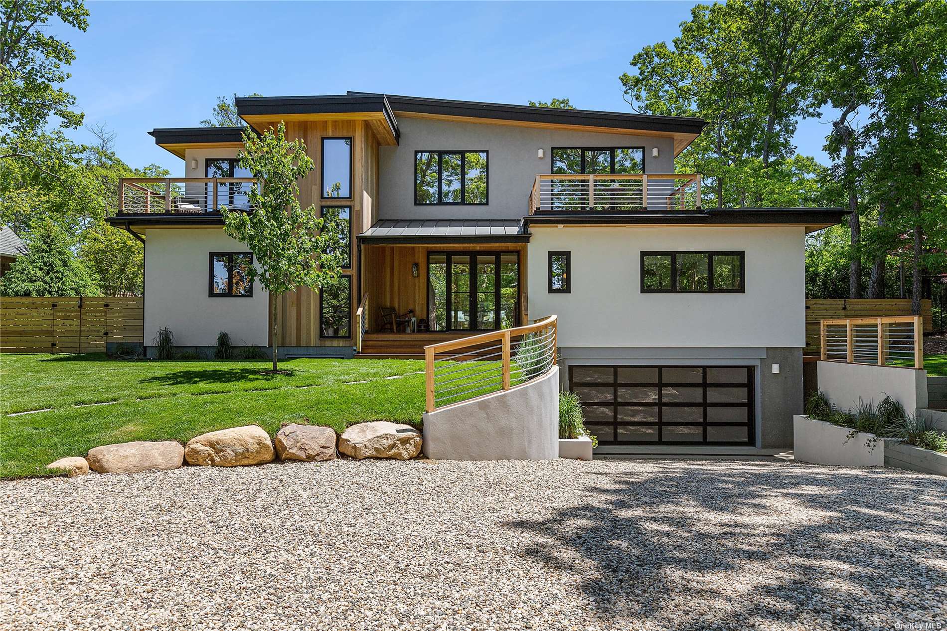 #1 photo, 99 Runnymeade Drive, 东长岛 汉普顿 East Hampton , NY 11937