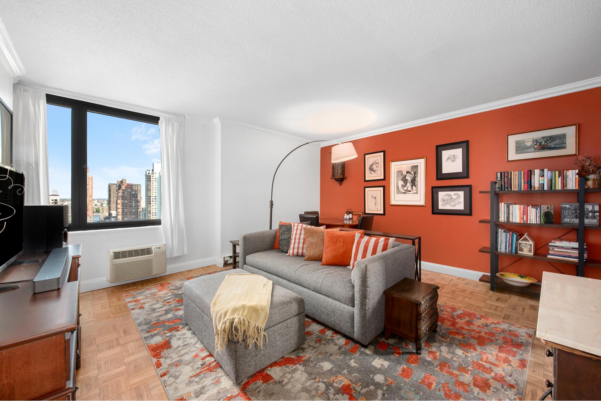 #1 photo, 1601 Third Avenue, 曼哈顿 上东城 Yorkville , NY 10128