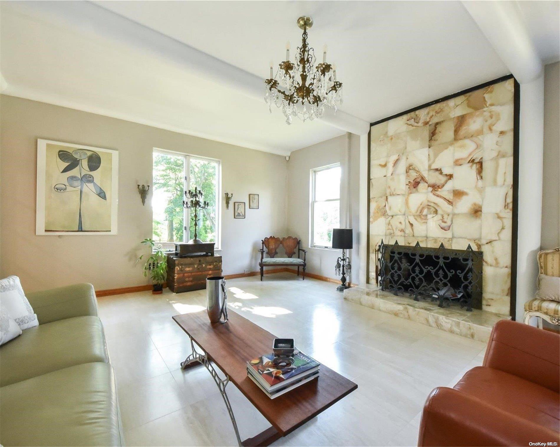 #8 photo, 26 Cherry Street, クイーンズ区 Douglaston , NY 11363