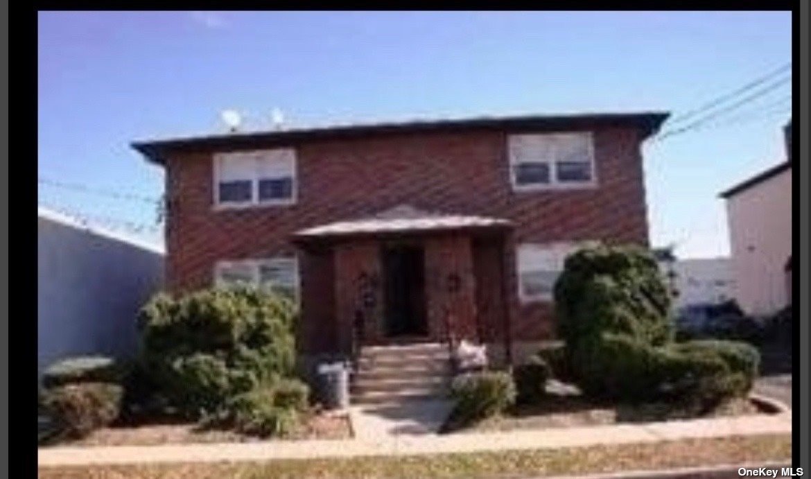 #1 photo, 45 Benedict Avenue, 长岛 Valley Stream , NY 11580