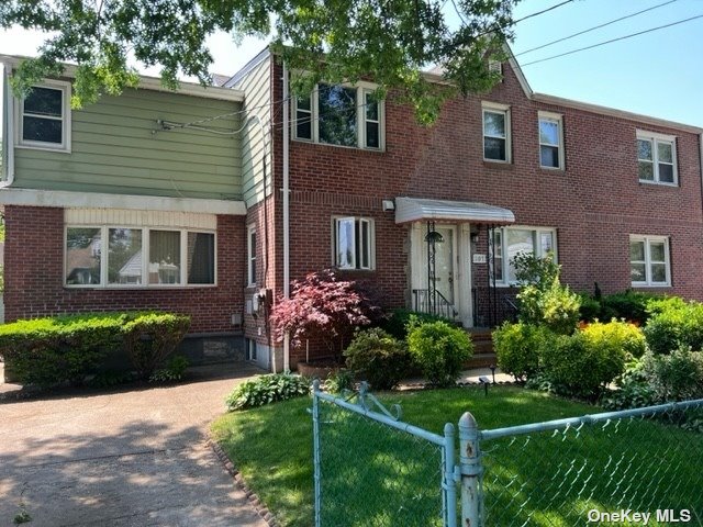 #1 photo, 107 N 6th Street, 长岛 New Hyde Park , NY 11040