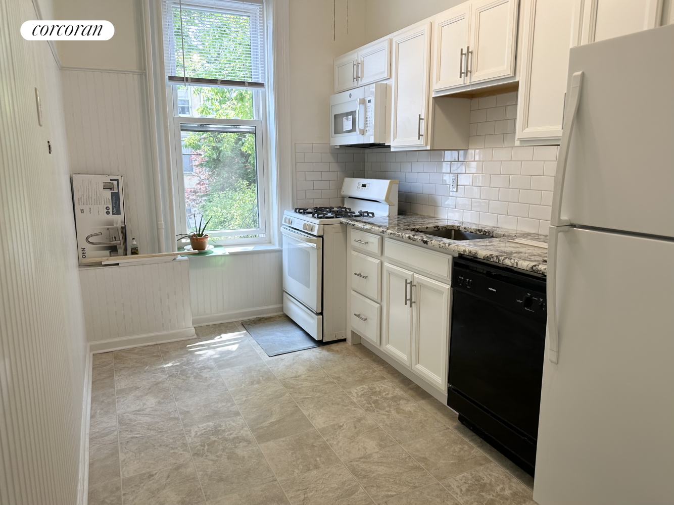 #1 photo, 250 Ovington Avenue, 布鲁克林 湾脊 Bay Ridge , NY 11209