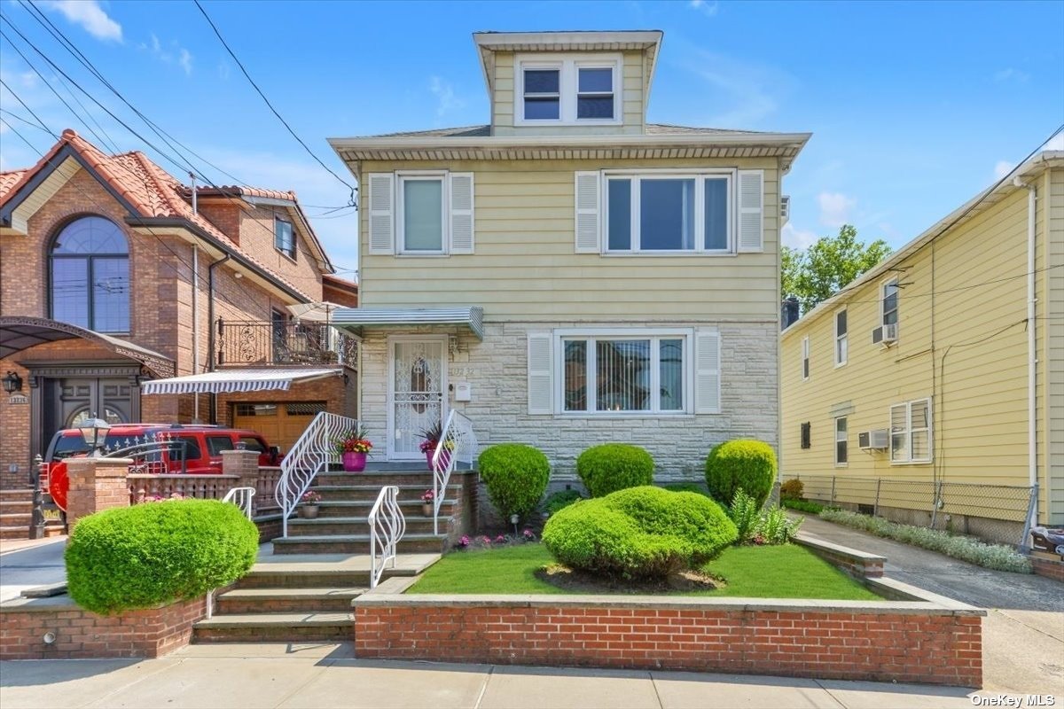 #1 photo, 132-32 60 Avenue, Flushing , NY 11355