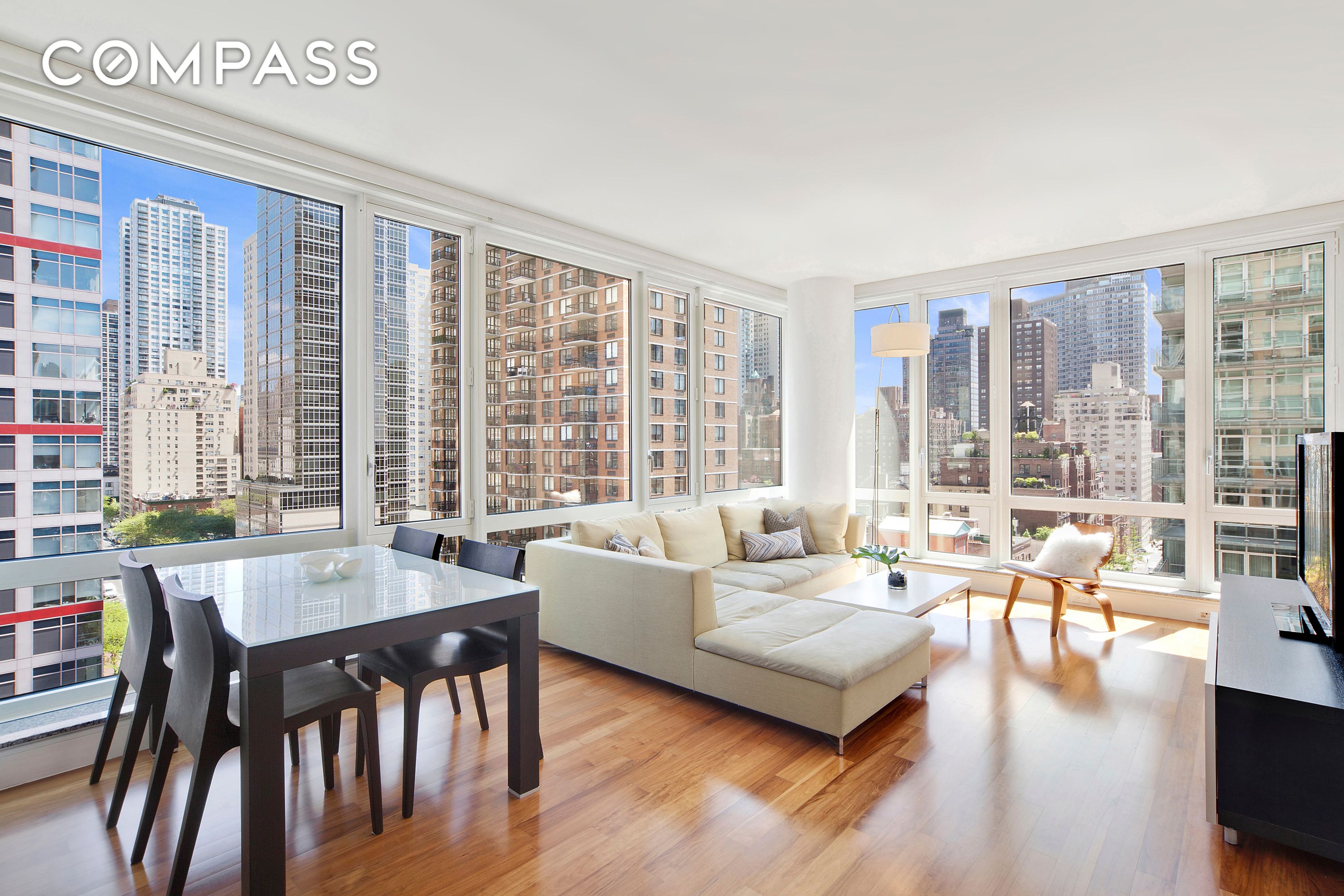 #1 photo, 250 East 53rd Street, 曼哈顿 中城东区 Turtle Bay , NY 10022