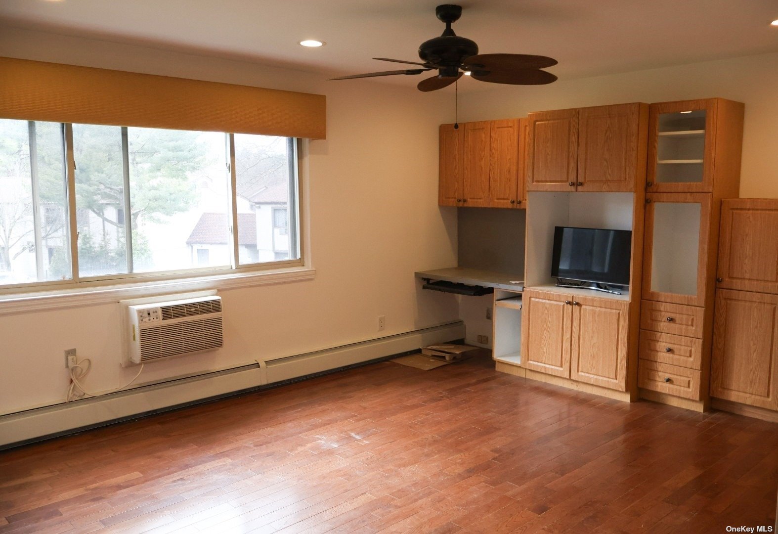 #1 photo, 37 Richmond Boulevard, 东长岛 Ronkonkoma , NY 11779