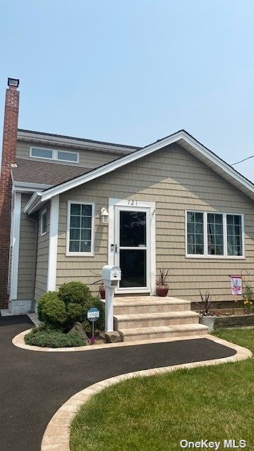 #1 photo, 721 Grand Terrace Avenue, 长岛 North Baldwin , NY 11510