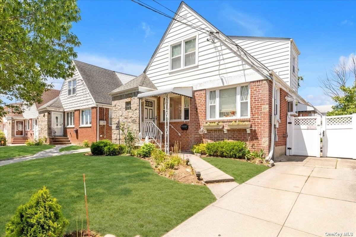 #1 photo, 135-16 122 Place, 皇后区 奥松公园 South Ozone Park , NY 11420