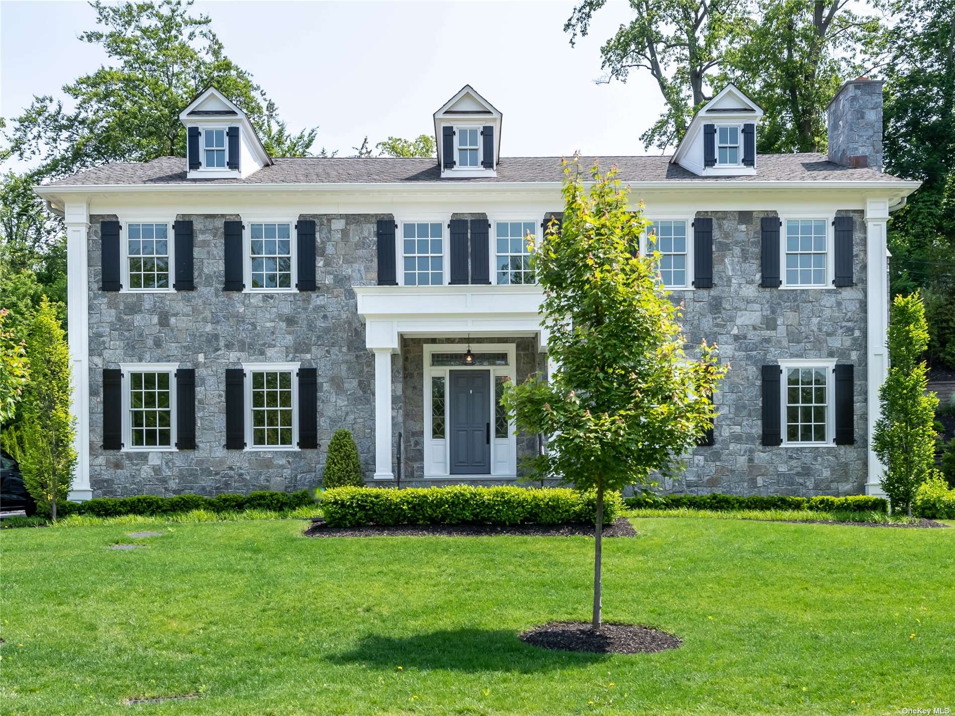 #1 photo, 122 Plymouth Court, 长岛 曼哈塞特 Manhasset , NY 11030