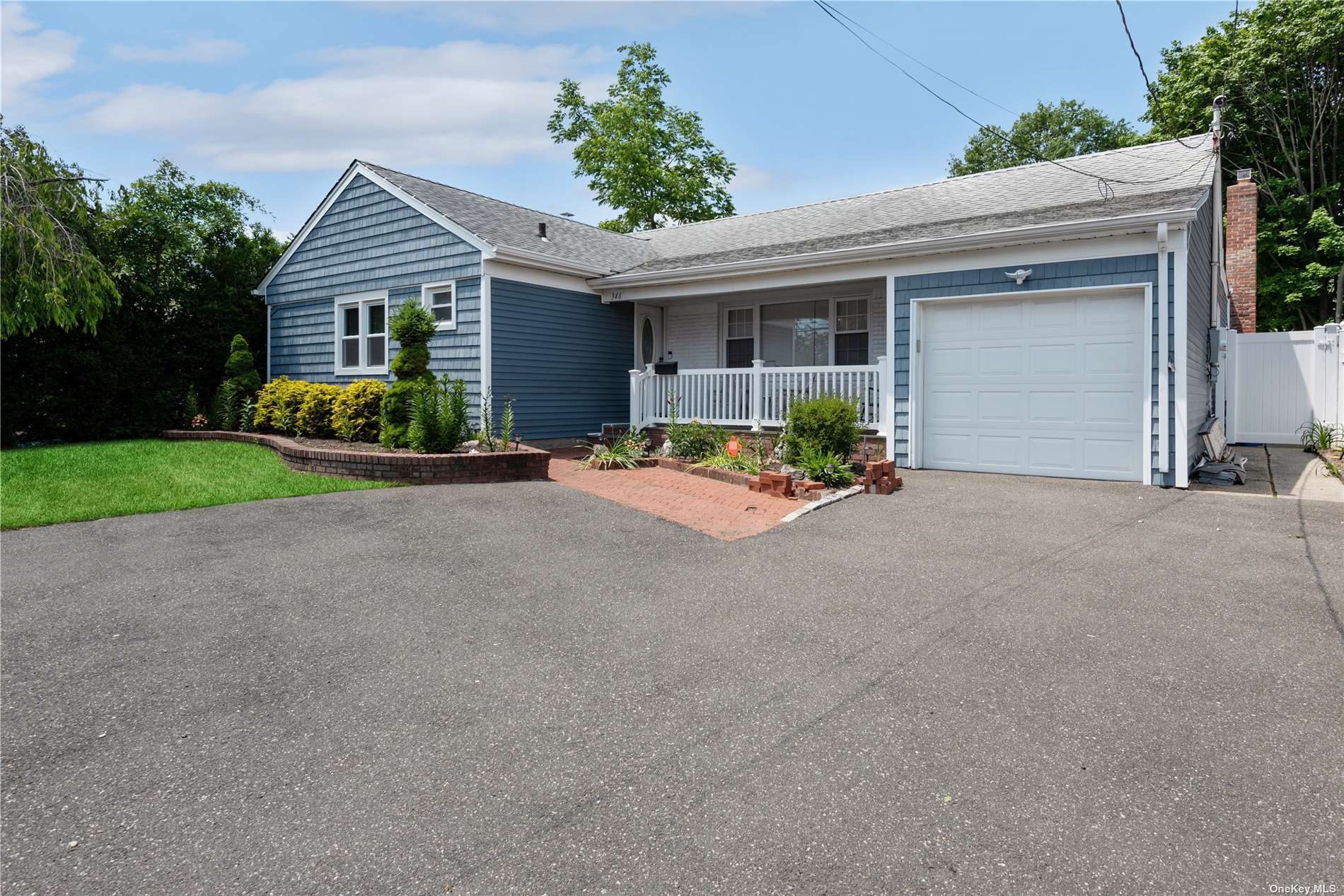 #1 photo, 346 Main Street, 长岛 East Rockaway , NY 11518