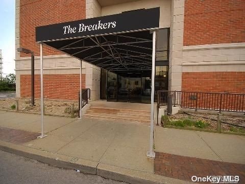 #1 photo, 220 W Broadway, 长岛 长滩 Long Beach , NY 11561